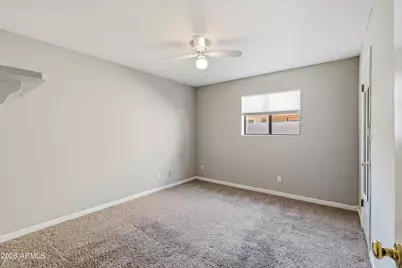 210 W Canterbury Lane, Phoenix, AZ 85023 - Photo 21