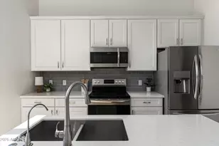 421 W 6th St, Tempe, AZ 85281 - Photo 11