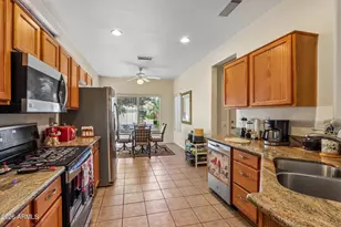 16173 W Red Rock Dr, Surprise, AZ 85374 - Photo 5