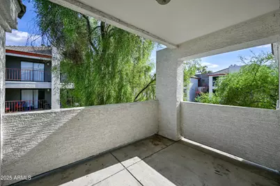 3065 N 67th Avenue #Apt 136, Phoenix, AZ 85033 - Photo 15