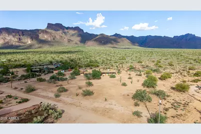 685 S Holmes Road, Apache Junction, AZ 85119 - Photo 47