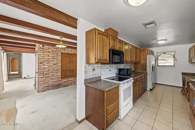 685 S Holmes Road, Apache Junction, AZ 85119 - Photo 13