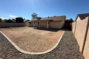308 E Melody Dr, Gilbert, AZ 85234 - Photo 31