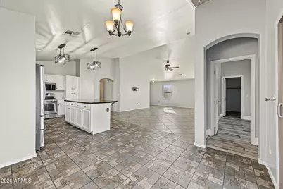 13950 W Maui Lane, Surprise, AZ 85379 - Photo 13