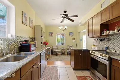 1326 W Roosevelt Street, Phoenix, AZ 85007 - Photo 13