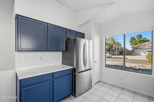 5427 W Sands Rd, Glendale, AZ 85301 - Photo 9