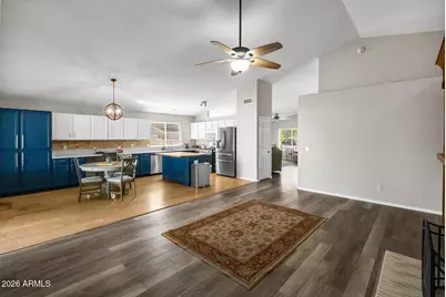 902 W Juanita Avenue, Gilbert, AZ 85233 - Photo 13