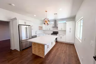3016 N 47th St, Phoenix, AZ 85018 - Photo 11