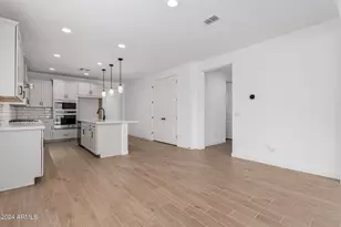 17287 W Valentine St, Surprise, AZ 85388 - Photo 15
