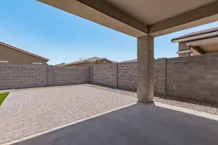 17287 W Valentine St, Surprise, AZ 85388 - Photo 39