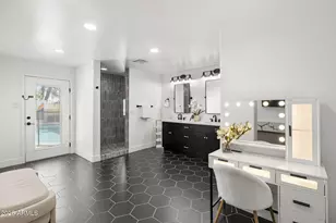 5009 E Wethersfield Rd, Scottsdale, AZ 85254 - Photo 13