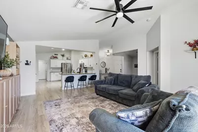 8711 E Nido Avenue, Mesa, AZ 85209 - Photo 7