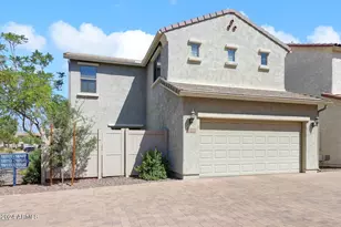 16115 N 21st Ln, Phoenix, AZ 85023 - Photo 5