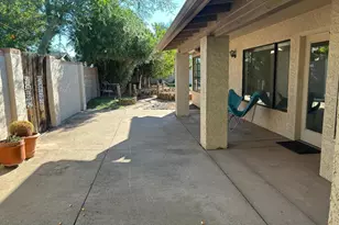 831 N 85th Pl N, Scottsdale, AZ 85257 - Photo 27