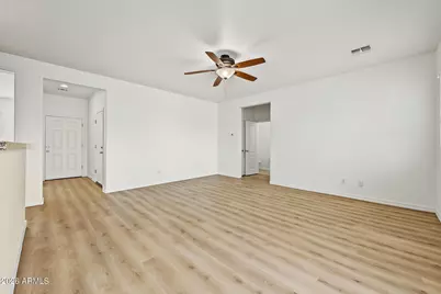 4434 W Crescent Road, San Tan Valley, AZ 85144 - Photo 9
