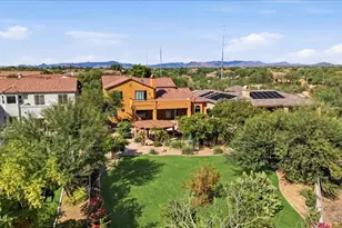 3741 E Adobe Dr, Phoenix, AZ 85050 - Photo 3