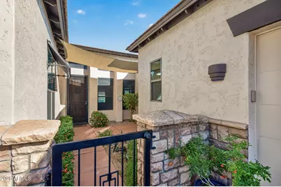 11419 N 12th Place, Phoenix, AZ 85020 - Photo 3