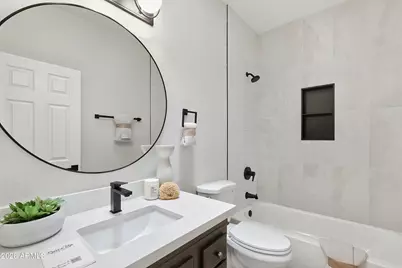 7805 S 21st Drive, Phoenix, AZ 85041 - Photo 45