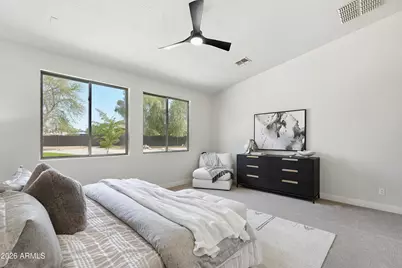 7805 S 21st Drive, Phoenix, AZ 85041 - Photo 37