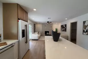 4939 E Sweetwater Ave, Scottsdale, AZ 85254 - Photo 9