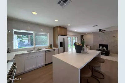 4939 E Sweetwater Avenue, Scottsdale, AZ 85254 - Photo 11
