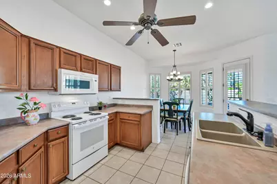 4228 E Walnut Road, Gilbert, AZ 85298 - Photo 7
