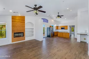 38414 N 12th St, Phoenix, AZ 85086 - Photo 17