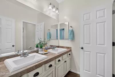 3876 E Sourwood Drive, Gilbert, AZ 85298 - Photo 31