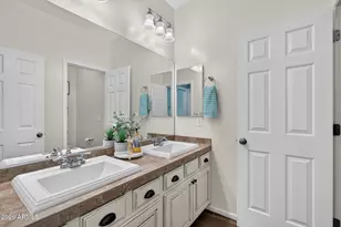 3876 E Sourwood Dr, Gilbert, AZ 85298 - Photo 31