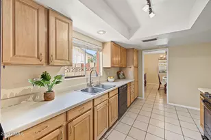 2115 E Fremont Dr, Tempe, AZ 85282 - Photo 1