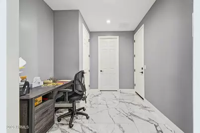 8031 W Encinas Lane, Phoenix, AZ 85043 - Photo 27