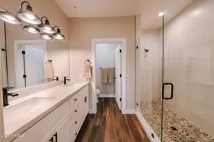 705 W Queen Creek Rd, Chandler, AZ 85248 - Photo 9