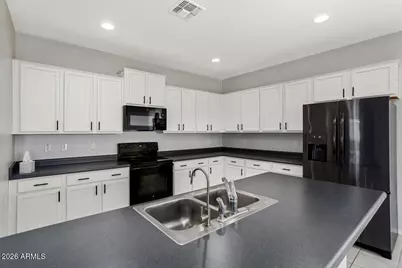 4019 S 181st Drive, Goodyear, AZ 85338 - Photo 11