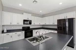 4019 S 181st Dr, Goodyear, AZ 85338 - Photo 11