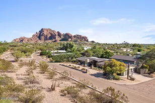 4303 E McDonald Dr, Phoenix, AZ 85018 - Photo 61