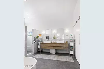 4303 E McDonald Drive, Phoenix, AZ 85018 - Photo 29