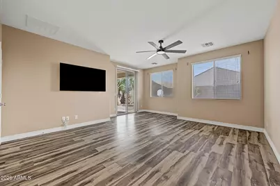 18527 W Surprise Farms Loop N, Surprise, AZ 85388 - Photo 29
