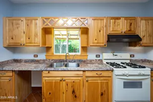 308 Douglas St, Bisbee, AZ 85603 - Photo 11