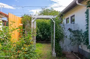 308 Douglas St, Bisbee, AZ 85603 - Photo 45