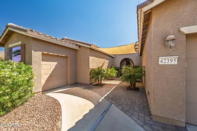 42395 W Abbey Road, Maricopa, AZ 85138 - Photo 3