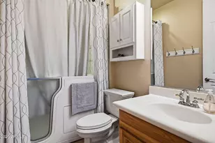 42395 W Abbey Rd, Maricopa, AZ 85138 - Photo 21