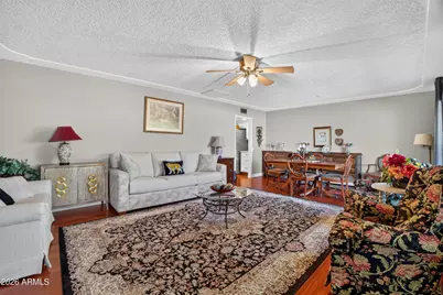 10001 W Augusta Drive, Sun City, AZ 85351 - Photo 15