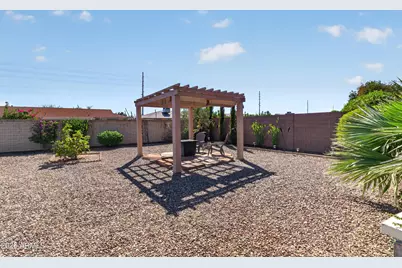 10001 W Augusta Drive, Sun City, AZ 85351 - Photo 57