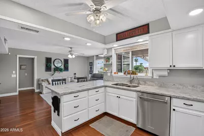 10001 W Augusta Drive, Sun City, AZ 85351 - Photo 29