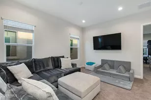 5041 E Anderson Dr, Scottsdale, AZ 85254 - Photo 9