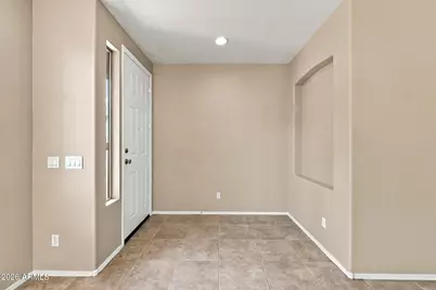 9434 W Ross Avenue, Peoria, AZ 85382 - Photo 3