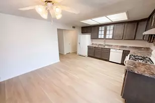 5921 W Cypress St, Phoenix, AZ 85035 - Photo 7