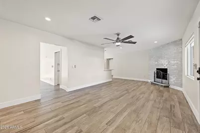 5131 E Weldon Avenue, Phoenix, AZ 85018 - Photo 17