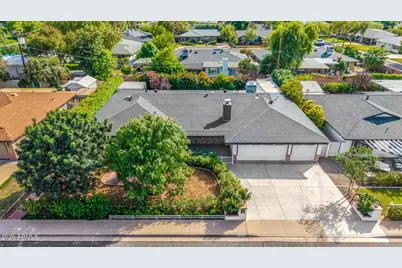 5131 E Weldon Avenue, Phoenix, AZ 85018 - Photo 3