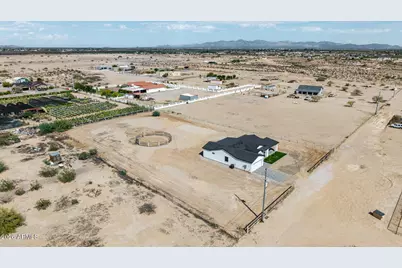 36214 S Sahuaro Street, Tonopah, AZ 85354 - Photo 33